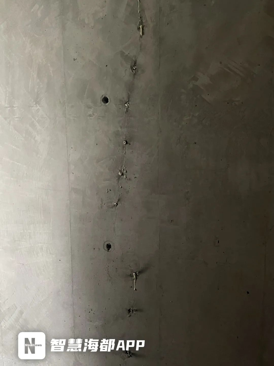 DƬ